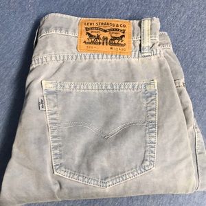Levi’s 511 32x32 light blue jeans